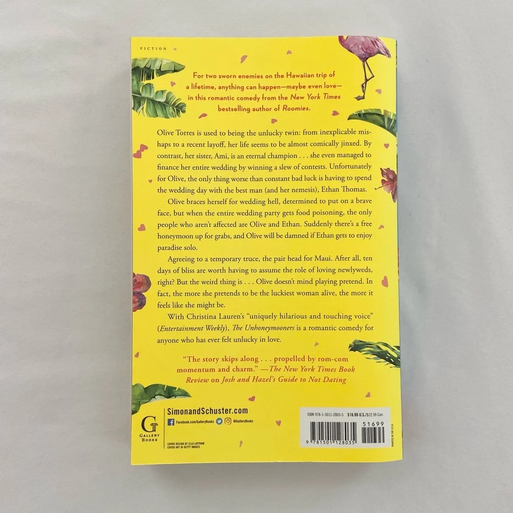 Book Bundle - Picture 3 of 9